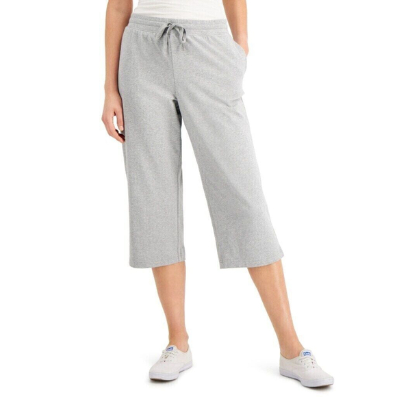 Karen Scott Women's Light Grey Knit Capri Pull On Pants / Joggers NWT - Picture 1 of 6